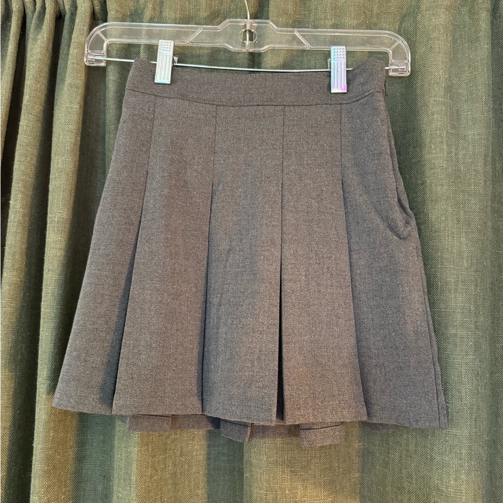 Hollister Gray Pleated Skirt